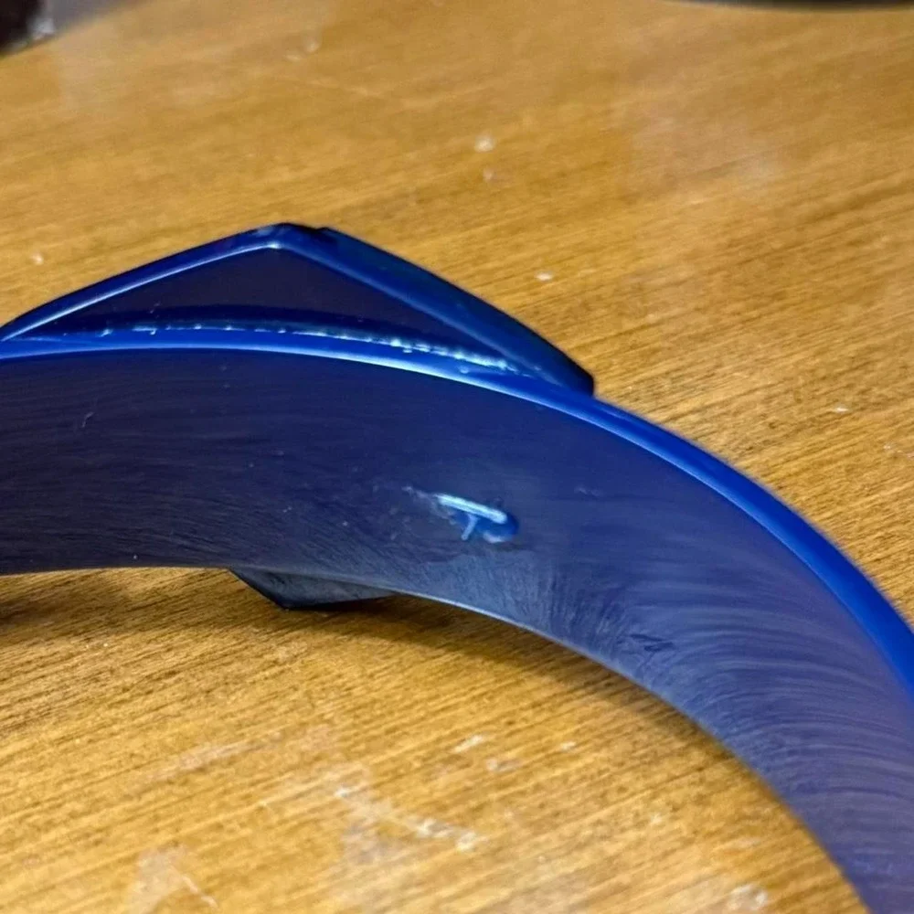 Blue‎ headband
